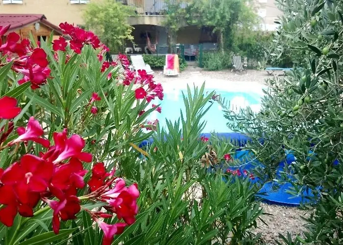 Chambre studio cuisine indépendant 2 pers piscine