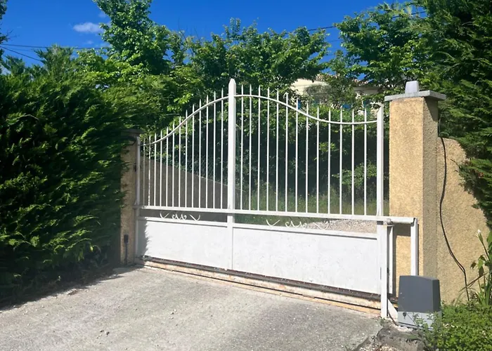 Chambre studio cuisine indépendant 2 pers piscine