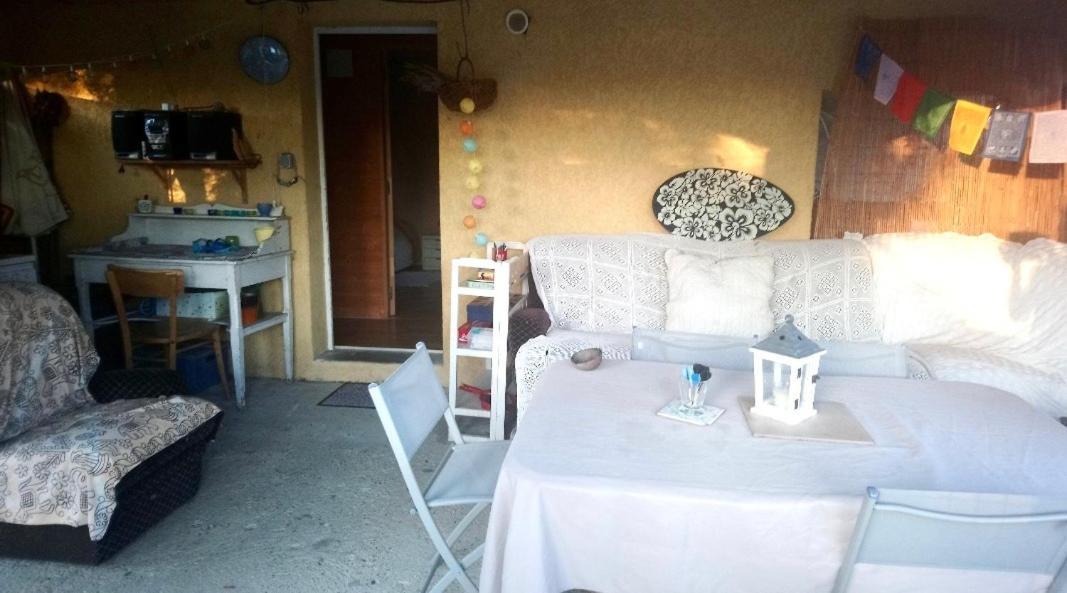 Cuisine Independant 2 Pers Piscine Proche Thermes Des Fumades *