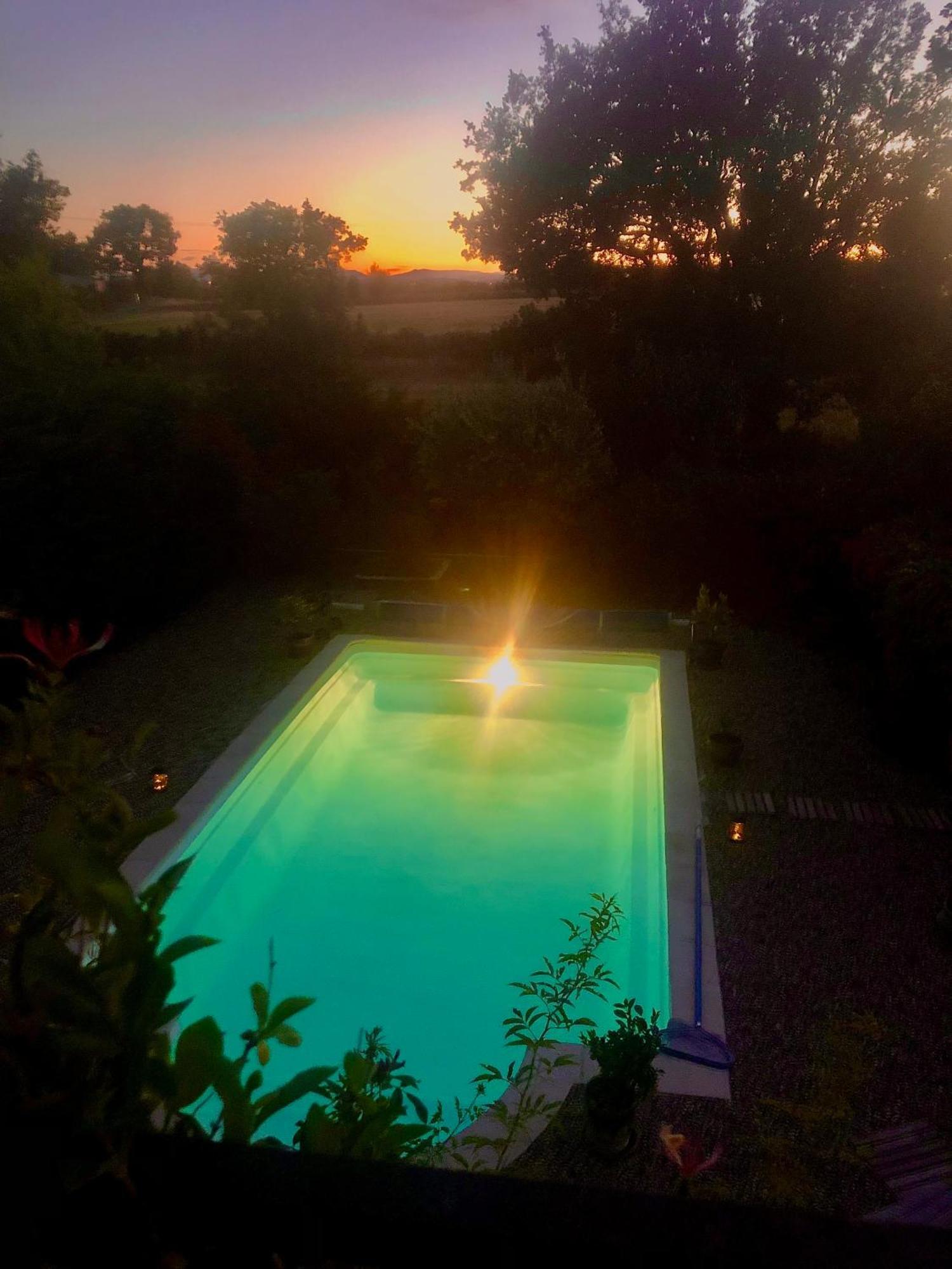 Cuisine Independant 2 Pers Piscine Proche Thermes Des Fumades *